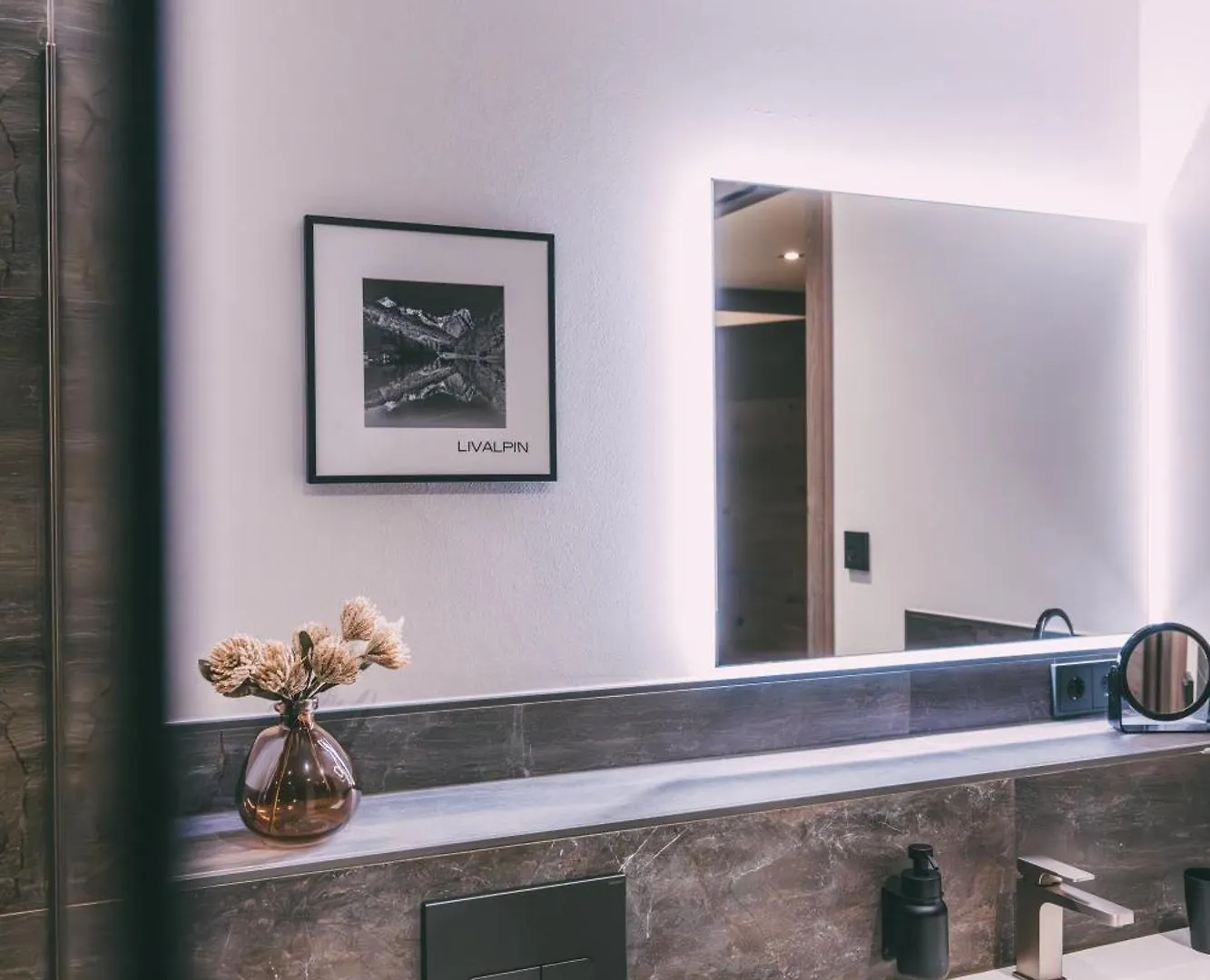Livalpin Balance Apartment Garmisch-Partenkirchen Germany